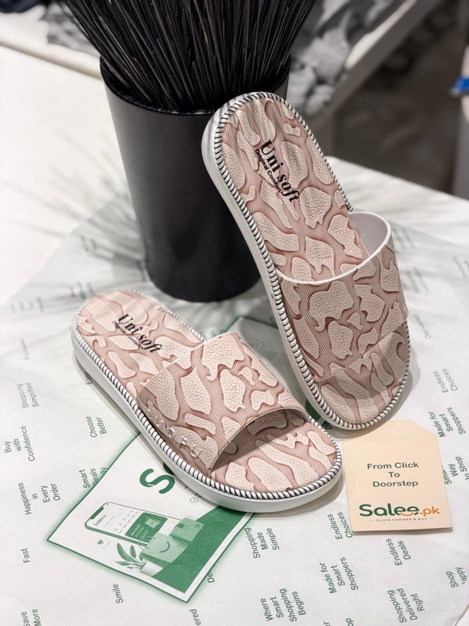 Blush Camo Comfort Slides